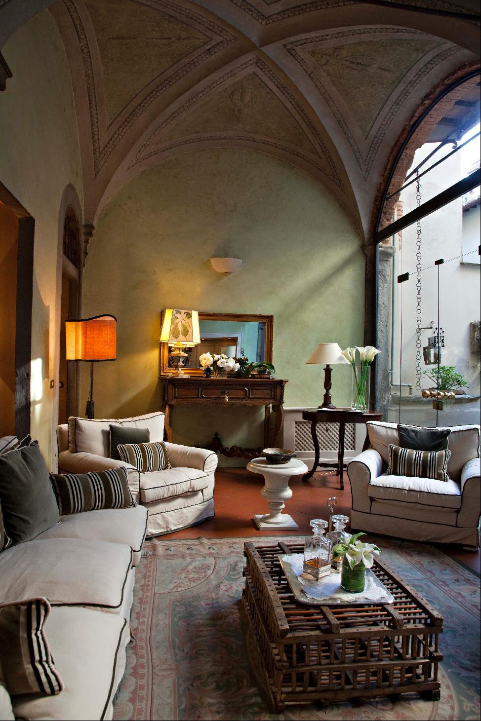 Hotel J And J Florence Room photo